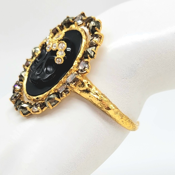 Alexis Bittar Genuine Carved Onyx Skull Cuff Bracelet w/ Swarovski Crystals - Picture 8 of 13